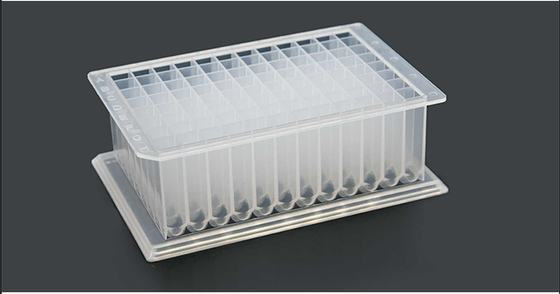 Vật tư PCR đáy U 2.2ml 96 Tấm giếng sâu có viền váy